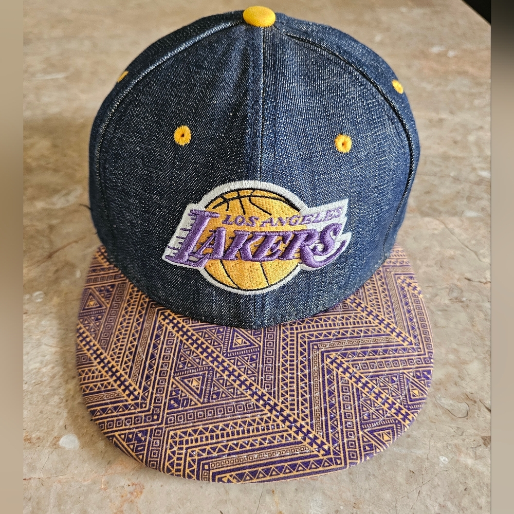 New Era 9 Fifty Rare Los Angeles Lakers Snapback Denim Jacquard One Size